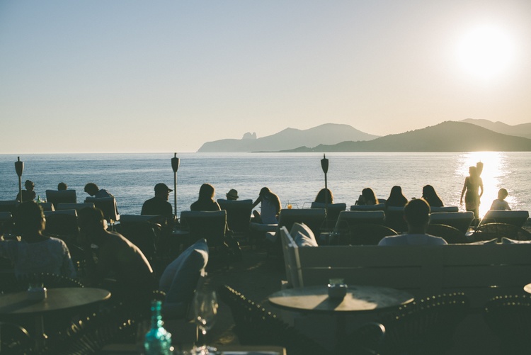 Experimental-Beach-BBQ-Sunset-0104.jpg